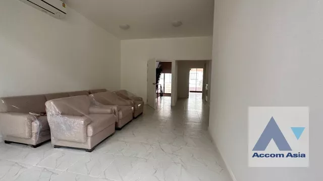 9  3 br Townhouse For Rent in Phaholyothin ,Bangkok BTS Ari at Townhouse Phaholyothin 1818220