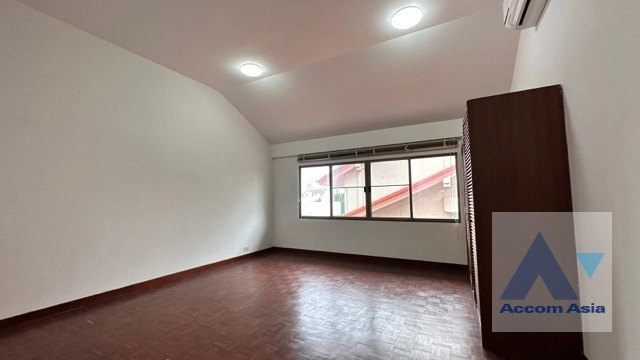17  3 br Townhouse For Rent in Phaholyothin ,Bangkok BTS Ari at Townhouse Phaholyothin 1818220