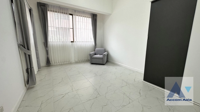 7  3 br Townhouse For Rent in Phaholyothin ,Bangkok BTS Ari at Townhouse Phaholyothin 1818221