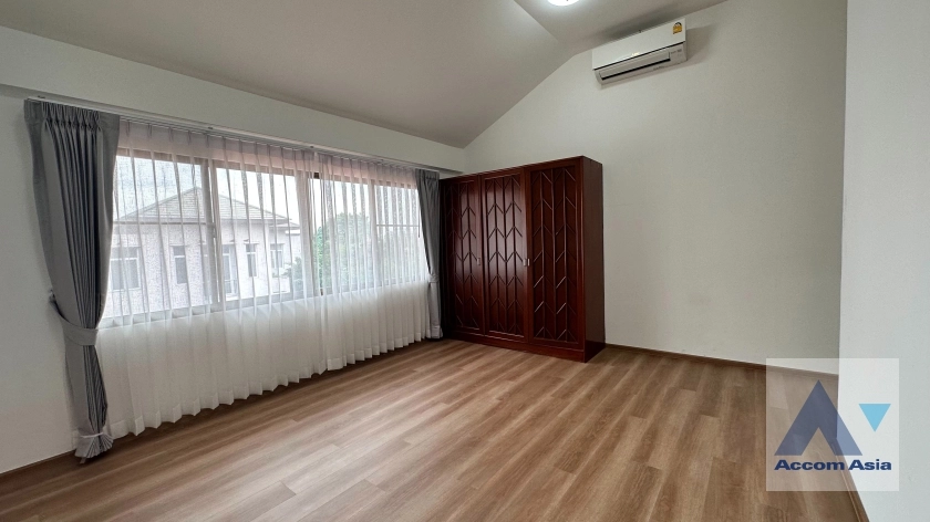 14  3 br Townhouse For Rent in Phaholyothin ,Bangkok BTS Ari at Townhouse Phaholyothin 1818221