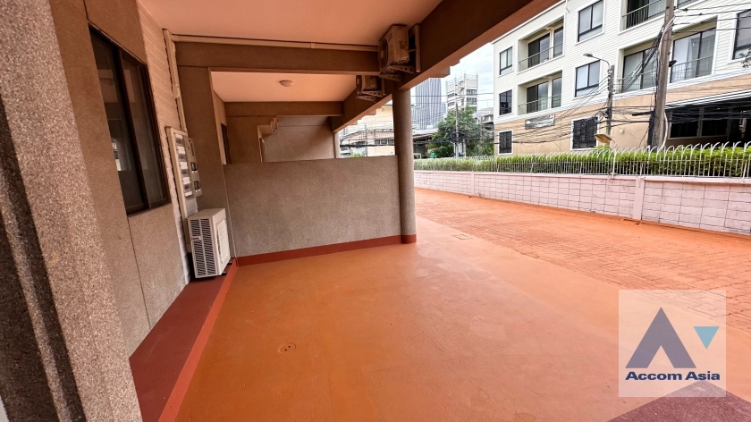 22  3 br Townhouse For Rent in Phaholyothin ,Bangkok BTS Ari at Townhouse Phaholyothin 1818221