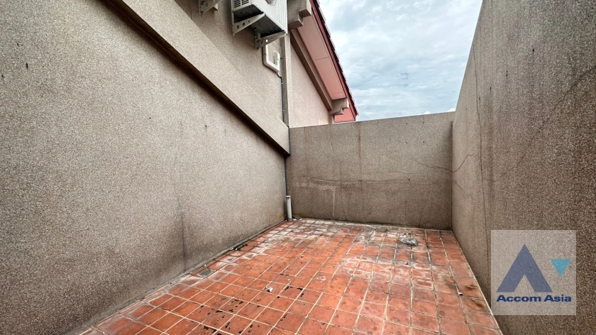 39  6 br Townhouse For Rent in Phaholyothin ,Bangkok BTS Ari at Townhouse Phaholyothin 1818222