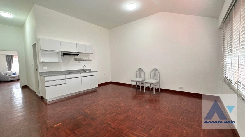 11  6 br Townhouse For Rent in Phaholyothin ,Bangkok BTS Ari at Townhouse Phaholyothin 1818222