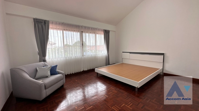 13  6 br Townhouse For Rent in Phaholyothin ,Bangkok BTS Ari at Townhouse Phaholyothin 1818222