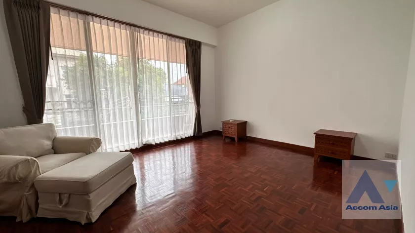 18  3 br Townhouse For Rent in Phaholyothin ,Bangkok BTS Ari at Townhouse Phaholyothin 1818222