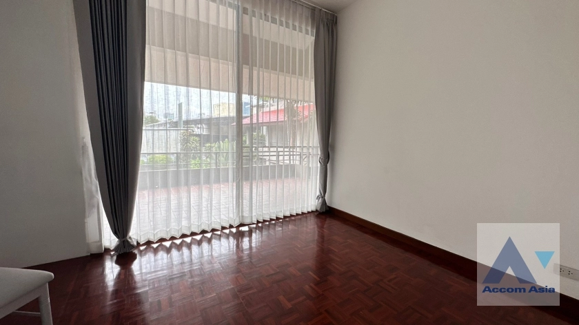 19  6 br Townhouse For Rent in Phaholyothin ,Bangkok BTS Ari at Townhouse Phaholyothin 1818222