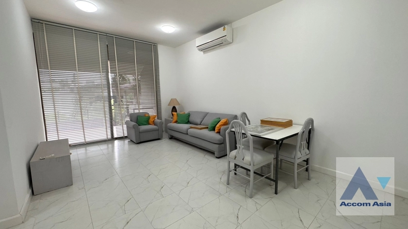 21  6 br Townhouse For Rent in Phaholyothin ,Bangkok BTS Ari at Townhouse Phaholyothin 1818222