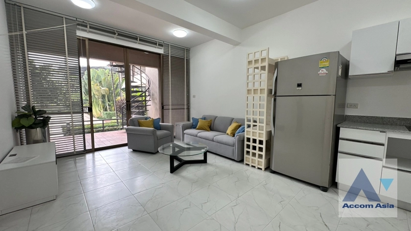  1  6 br Townhouse For Rent in Phaholyothin ,Bangkok BTS Ari at Townhouse Phaholyothin 1818222