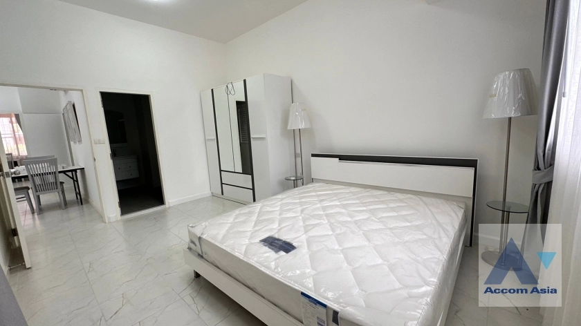 24  6 br Townhouse For Rent in Phaholyothin ,Bangkok BTS Ari at Townhouse Phaholyothin 1818222