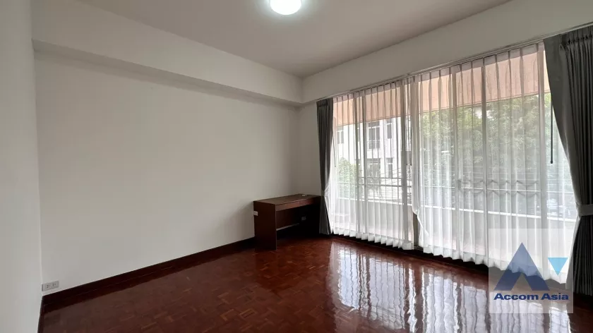 33  3 br Townhouse For Rent in Phaholyothin ,Bangkok BTS Ari at Townhouse Phaholyothin 1818223