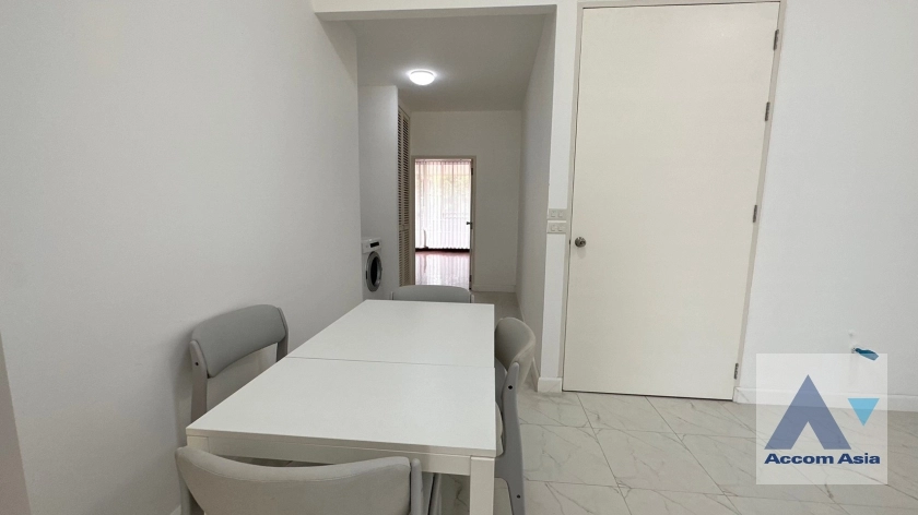 18  6 br Townhouse for rent and sale in Phaholyothin ,Bangkok BTS Ari at Townhouse Phaholyothin 1818223