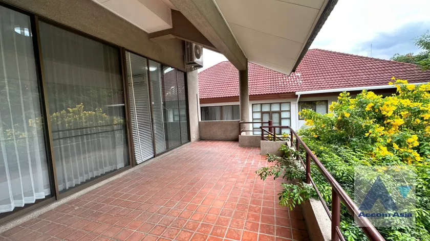 19  3 br Townhouse For Rent in Phaholyothin ,Bangkok BTS Ari at Townhouse Phaholyothin 1818223