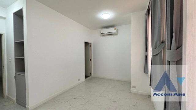 11  6 br Townhouse for rent and sale in Phaholyothin ,Bangkok BTS Ari at Townhouse Phaholyothin 1818223