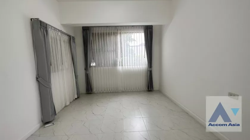 14  3 br Townhouse For Rent in Phaholyothin ,Bangkok BTS Ari at Townhouse Phaholyothin 1818223