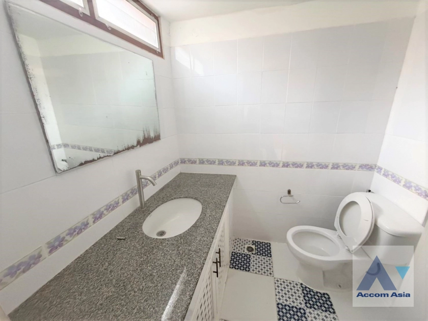 19  2 br House for rent and sale in Sukhumvit ,Bangkok BTS Thong Lo 1718226