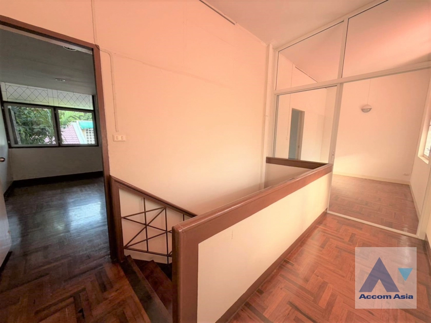 9  2 br House for rent and sale in Sukhumvit ,Bangkok BTS Thong Lo 1718226