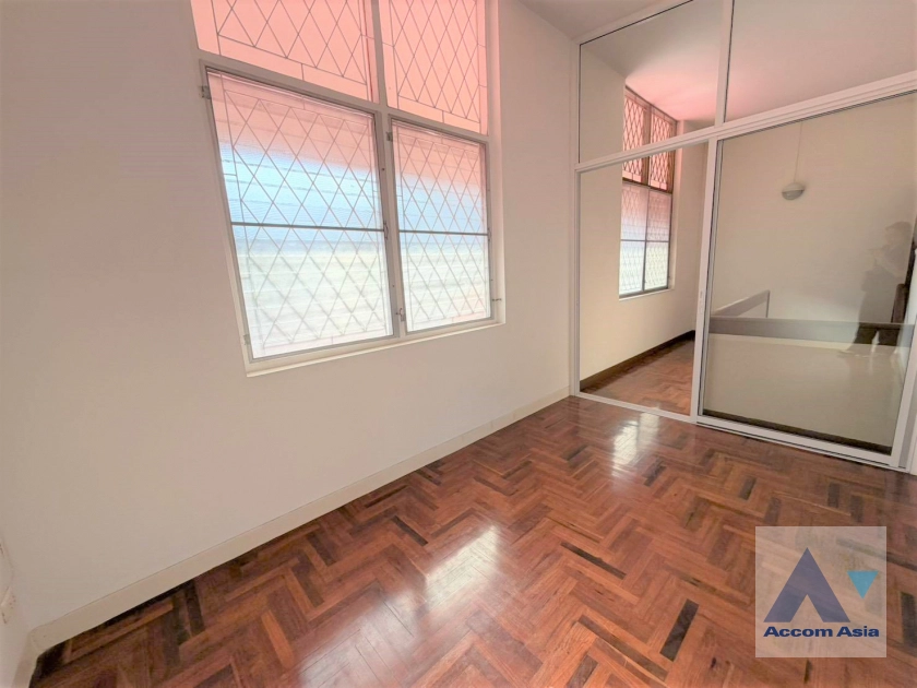 11  2 br House for rent and sale in Sukhumvit ,Bangkok BTS Thong Lo 1718226