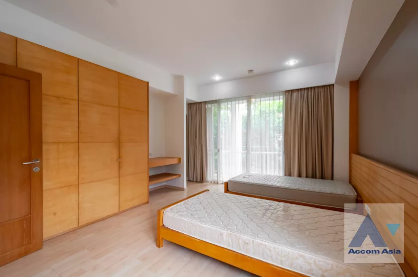 11  3 br Apartment For Rent in Sukhumvit ,Bangkok BTS Phrom Phong at The Greenery Low rise 1518237
