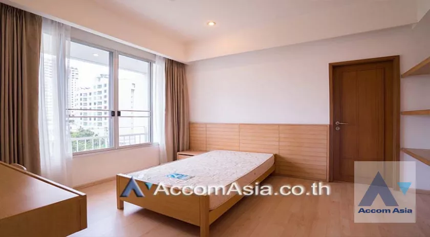 14  3 br Apartment For Rent in Sukhumvit ,Bangkok BTS Phrom Phong at The Greenery Low rise 1518237