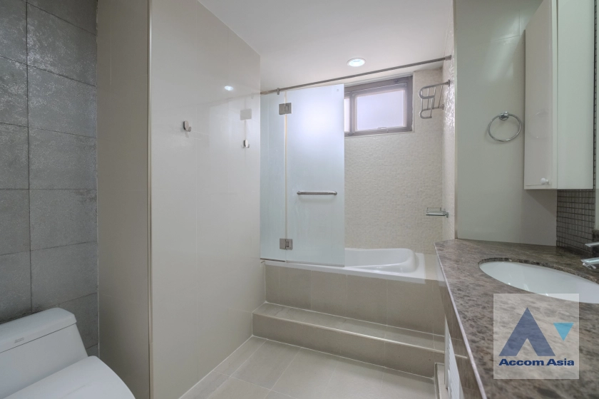 10  4 br Apartment For Rent in Sukhumvit ,Bangkok BTS Phrom Phong at Pet friendly - High rise Apartment in Phrom Phong 1418246