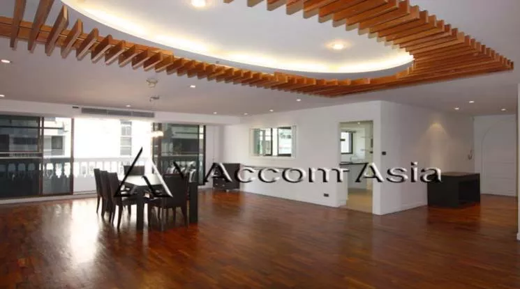 Big Balcony, Pet friendly |  4 Bedrooms  Apartment For Rent in Sukhumvit, Bangkok  near BTS Asok - MRT Sukhumvit (1418277)