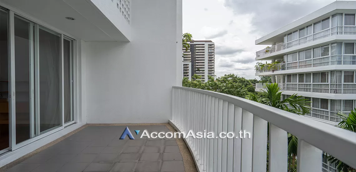 4  3 br Apartment For Rent in Sukhumvit ,Bangkok BTS Ekkamai at Ekkamai Family Apartment 1418282