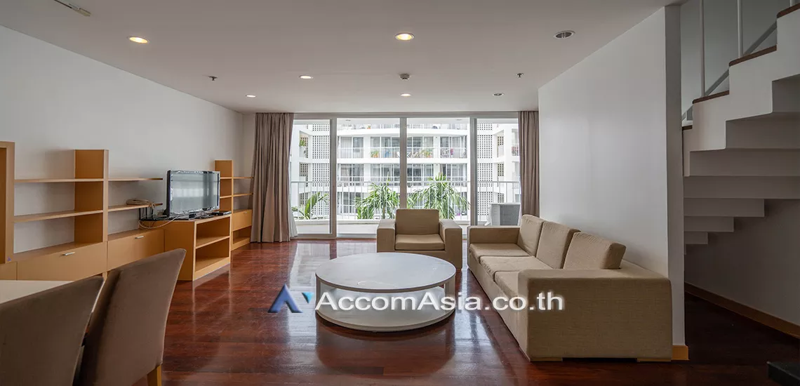 Duplex Condo, Pet friendly |  Ekkamai Family Apartment Apartment  3 Bedroom for Rent BTS Ekkamai in Sukhumvit Bangkok