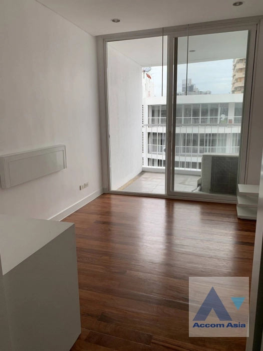 7  3 br Apartment For Rent in Sukhumvit ,Bangkok BTS Ekkamai at Ekkamai Family Apartment 1418282