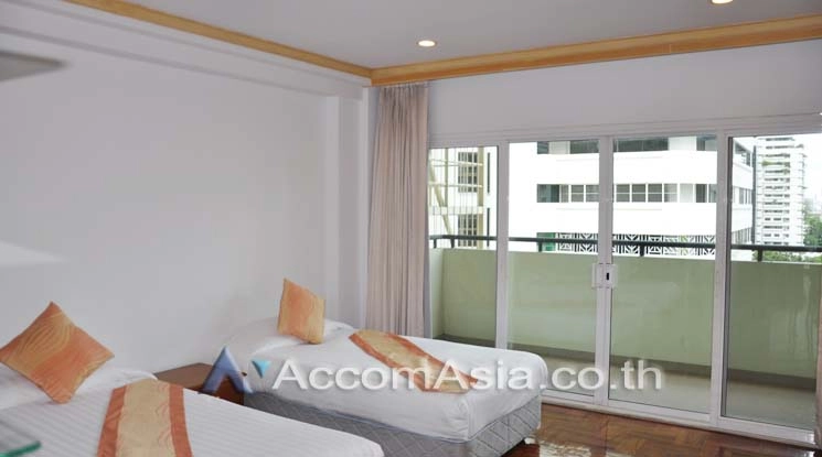 9  3 br Apartment For Rent in Sukhumvit ,Bangkok BTS Nana at Comfortable and Fully Furnished Apartment near BTS 1418284
