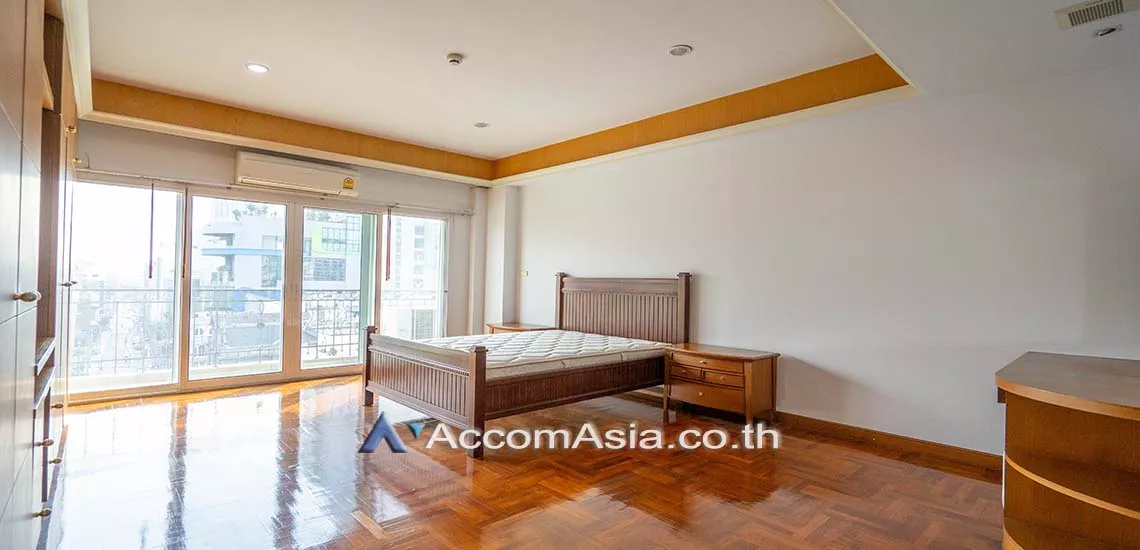 6  3 br Apartment For Rent in Sukhumvit ,Bangkok BTS Nana at Comfortable and Fully Furnished Apartment near BTS 1418285
