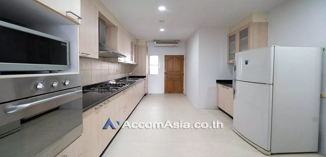 4  3 br Apartment For Rent in Sukhumvit ,Bangkok BTS Nana at Luxurious and Comfortable living 1418285