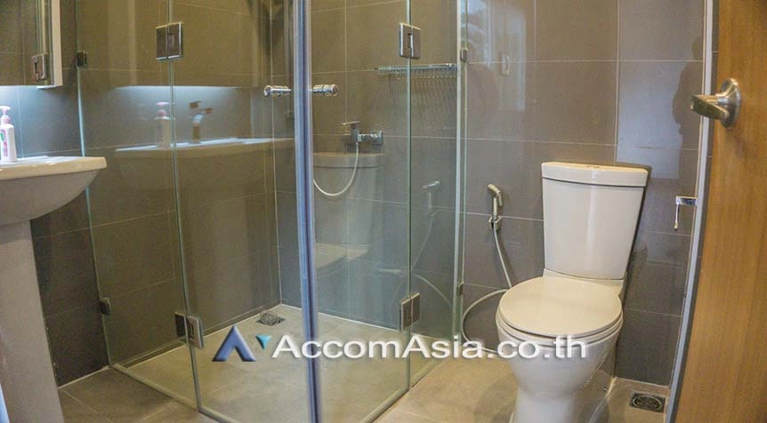 12  5 br House For Rent in Sukhumvit ,Bangkok BTS Ekkamai 2318352