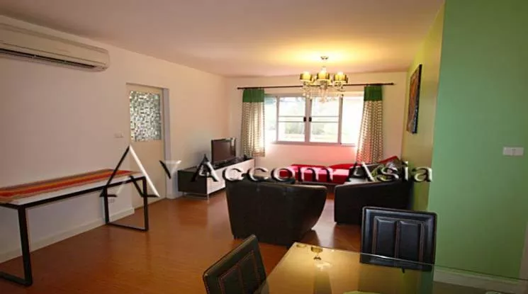 unit 1 Bedroom  Condominium For Sale in Sathorn, Bangkok  near BRT Thanon Chan (1518356)