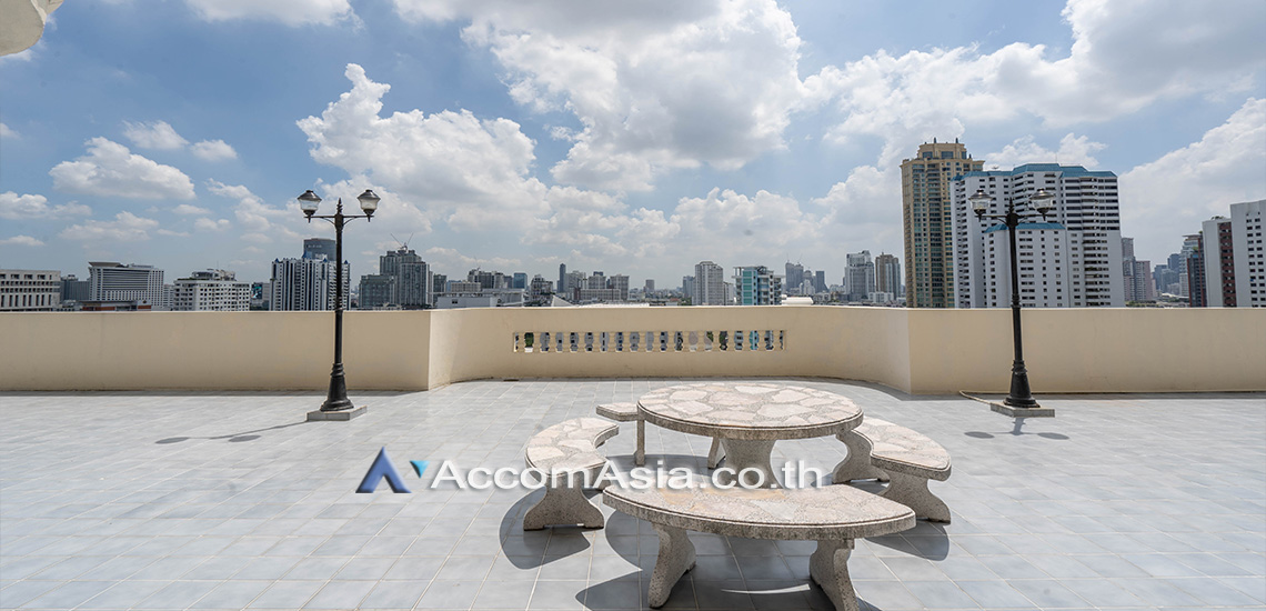 Petfriendly condo for rent in Bangkok