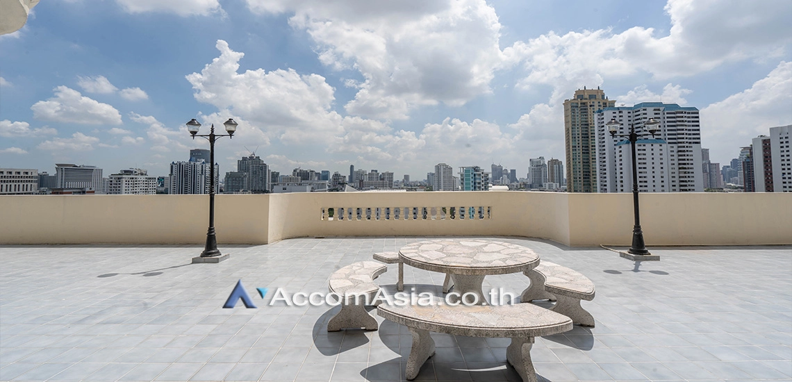 Huge Terrace, Pet friendly |  4 Bedrooms  Apartment For Rent in Sukhumvit, Bangkok  near BTS Asok - MRT Sukhumvit (1418358)