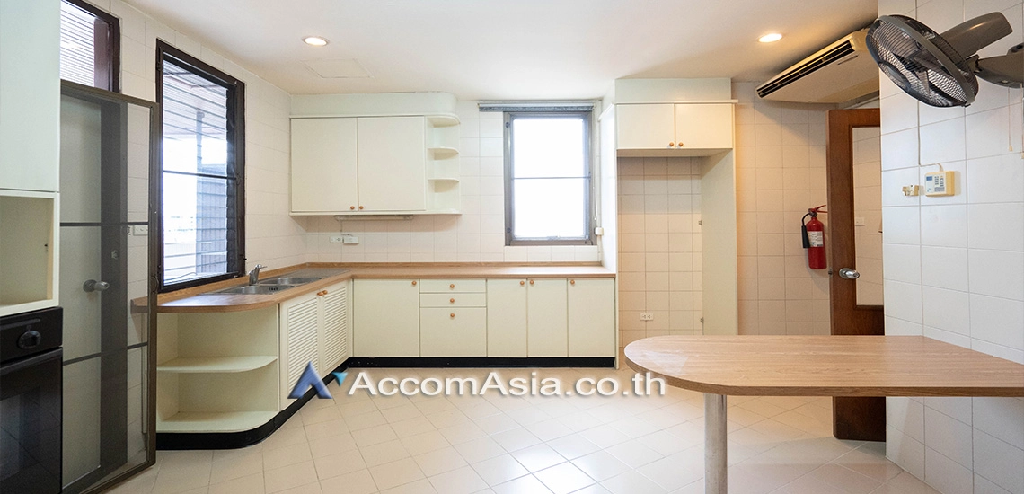 5  4 br Apartment For Rent in Sukhumvit ,Bangkok BTS Asok - MRT Sukhumvit at Suite For Family 1418358