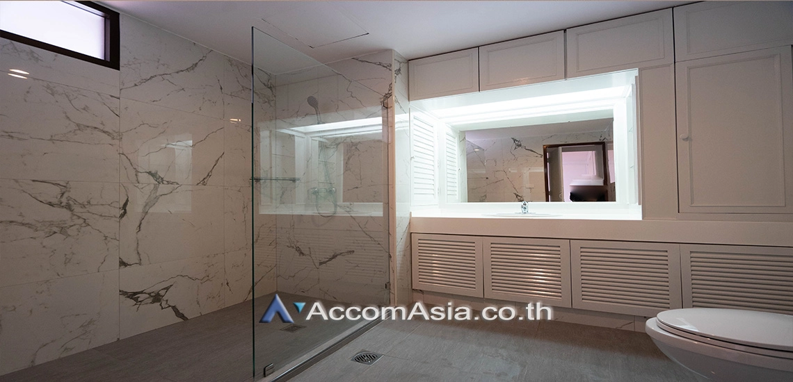 12  3 br Apartment For Rent in Sukhumvit ,Bangkok BTS Asok - MRT Sukhumvit at Convenience for your family 1418384