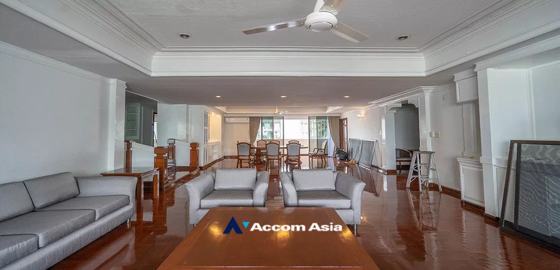 Pet friendly |  3 Bedrooms  Apartment For Rent in Sukhumvit, Bangkok  near BTS Asok - MRT Sukhumvit (1418385)