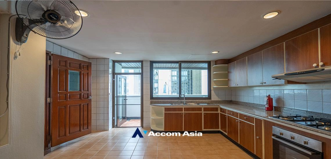 4  3 br Apartment For Rent in Sukhumvit ,Bangkok BTS Asok - MRT Sukhumvit at Convenience for your family 1418385
