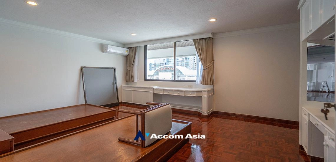 9  3 br Apartment For Rent in Sukhumvit ,Bangkok BTS Asok - MRT Sukhumvit at Convenience for your family 1418385