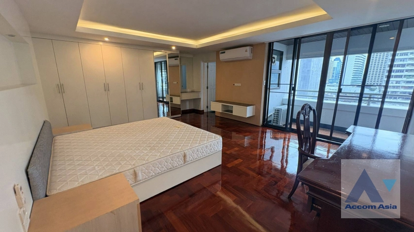 18  2 br Apartment for rent and sale in Sukhumvit ,Bangkok BTS Asok - MRT Sukhumvit at Convenience for your family 1418387