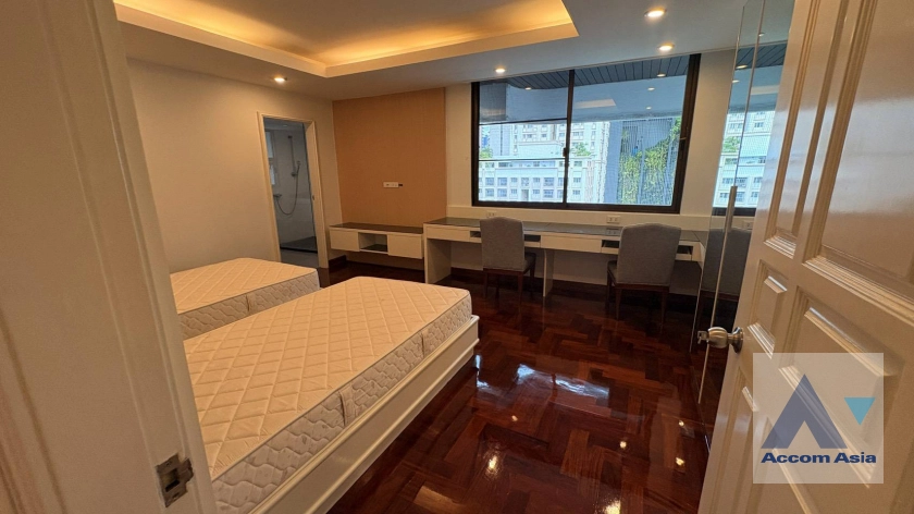 12  2 br Apartment for rent and sale in Sukhumvit ,Bangkok BTS Asok - MRT Sukhumvit at Convenience for your family 1418387