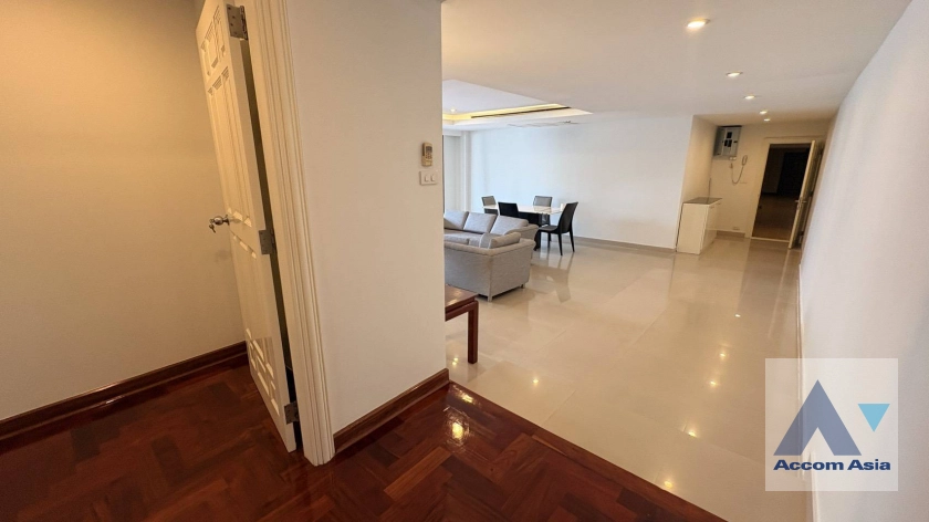 10  2 br Apartment for rent and sale in Sukhumvit ,Bangkok BTS Asok - MRT Sukhumvit at Convenience for your family 1418387