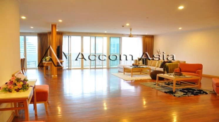Pet friendly |  High-quality facility Apartment  4 Bedroom for Rent BTS Phrom Phong in Sukhumvit Bangkok