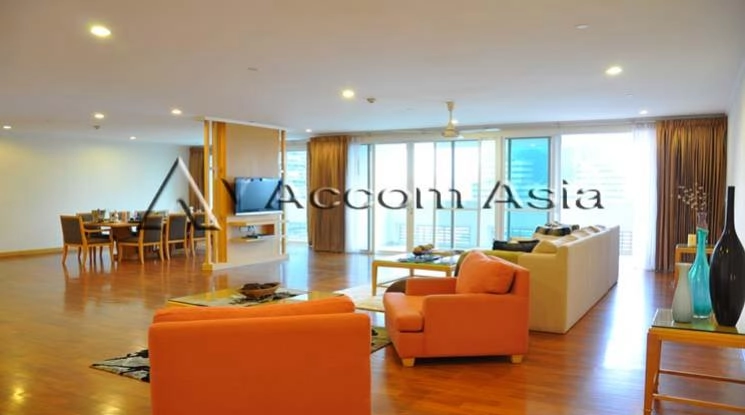Pet friendly |  4 Bedrooms  Apartment For Rent in Sukhumvit, Bangkok  near BTS Phrom Phong (1418395)