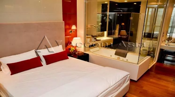 unit 1 Bedroom  Condominium For Rent in Sukhumvit, Bangkok  near BTS Phrom Phong (1518430)