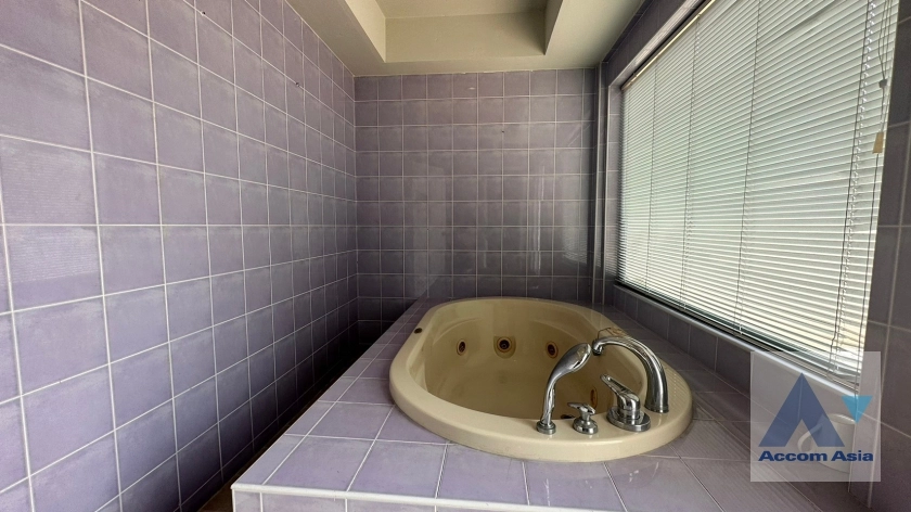 10  3 br Townhouse For Rent in Sukhumvit ,Bangkok BTS Phrom Phong at Chicha Castle 1818447