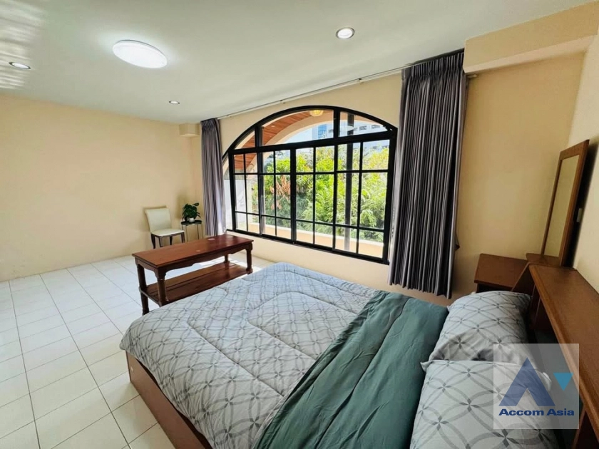 8  4 br Townhouse for rent and sale in Sukhumvit ,Bangkok BTS Phrom Phong at Chicha Castle 1818447