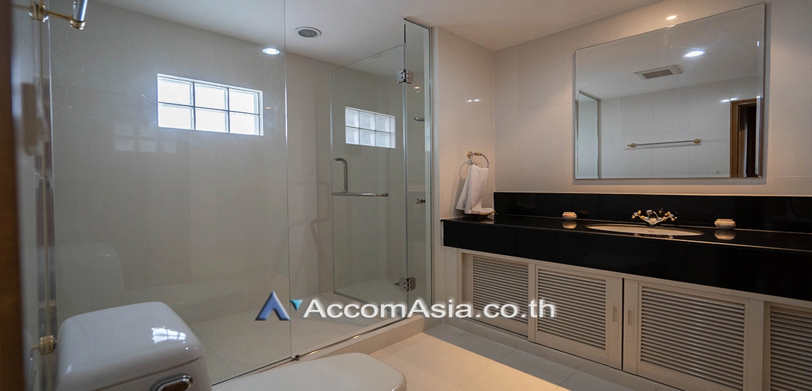 12  3 br Apartment for rent and sale in Sukhumvit ,Bangkok BTS Phrom Phong at Classic Style - High Standard Apartment in a Prime Location 1418486