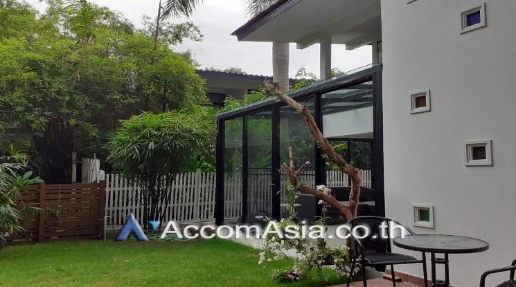 Home Office, Pet friendly house for rent in Ploenchit, Bangkok Code 1718582